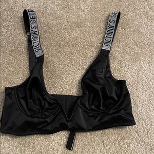 NWT VICTORIA’S SECRET UNPADDED BRA C